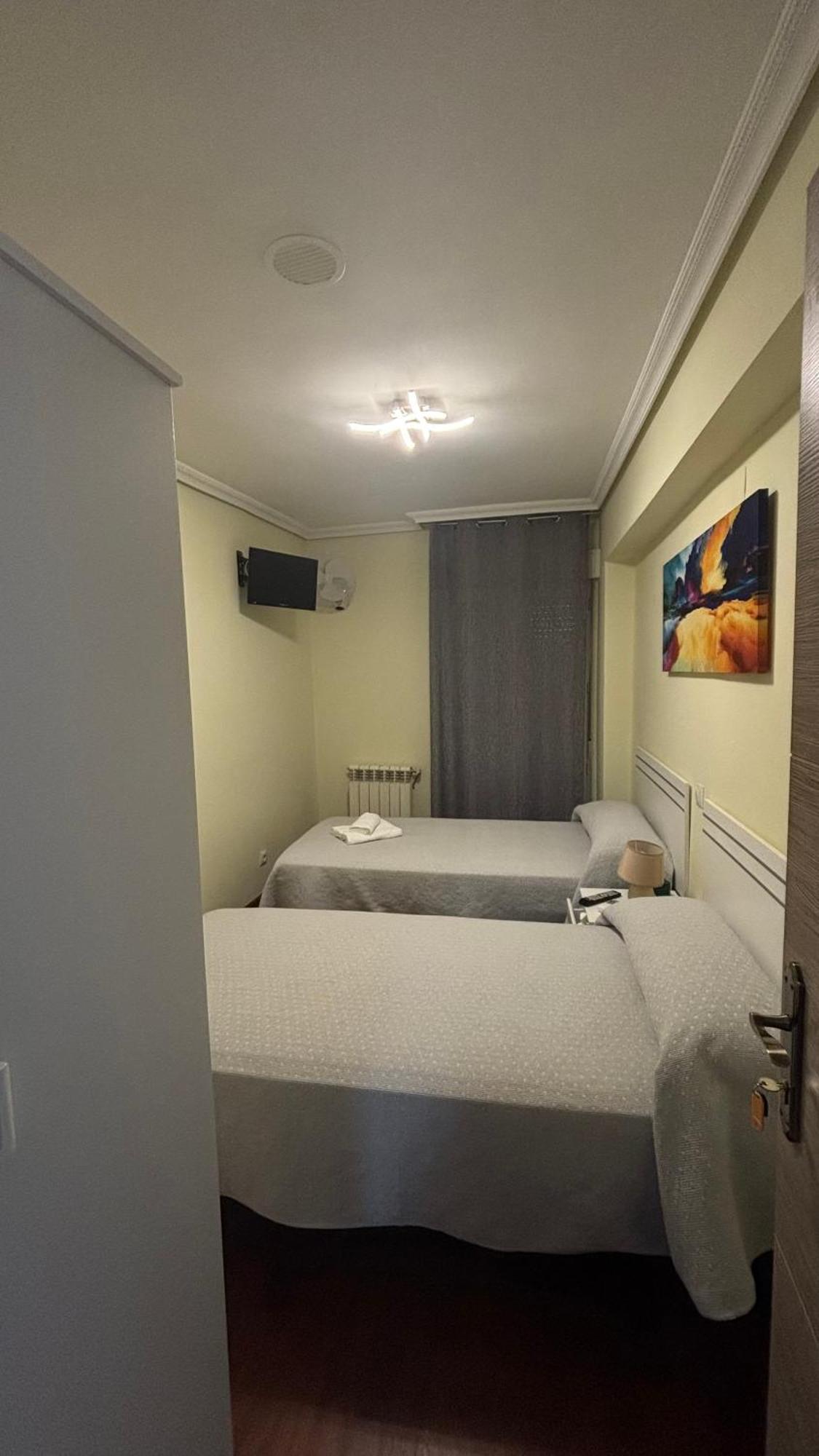 Rural El Bosque Guest House Entrambasaguas  Стая снимка